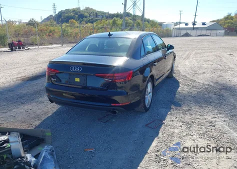 2017 Audi A4 2.0T Premium z USA, uszkodzony, nr VIN WAUGNAF43HN032436